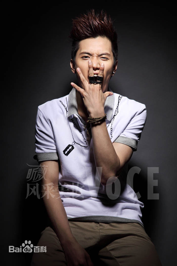 高清金恩圣(英文：Tanas 韩文：)精彩图册