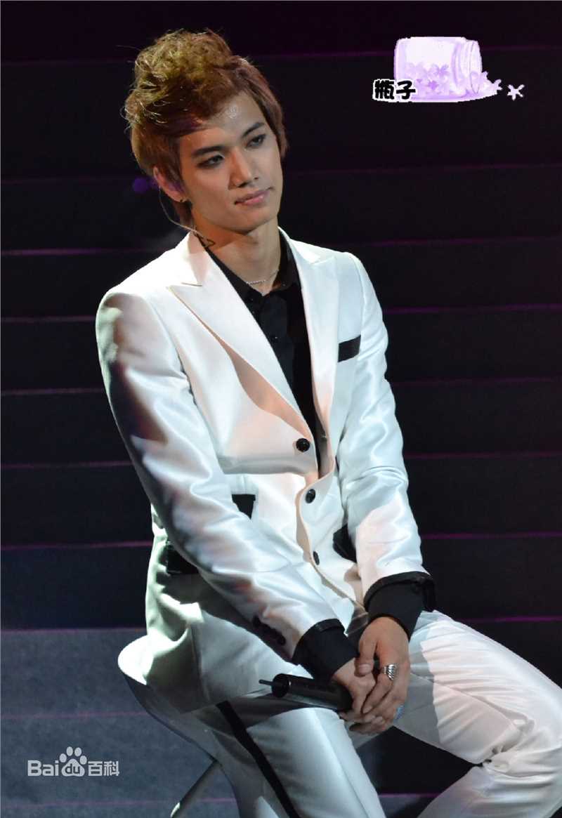 金恩圣(英文：Tanas 韩文：)北京首场演唱会性感图片图集