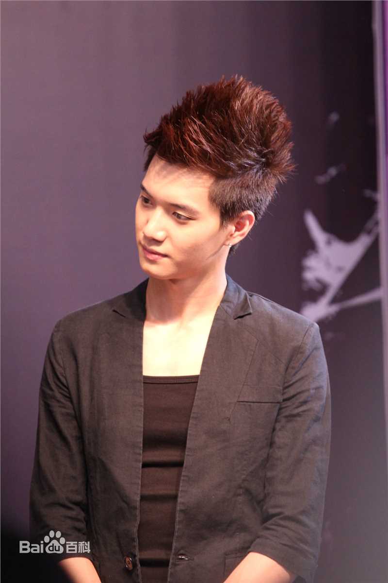 金恩圣(英文：Tanas 韩文：)2011_柒月活动图册