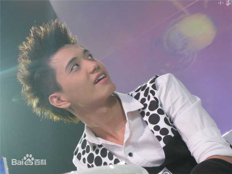 金恩圣(英文：Tanas 韩文：)2011_柒月活动图册