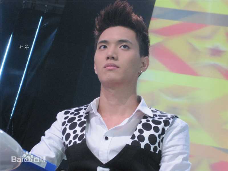 金恩圣(英文：Tanas 韩文：)2011_柒月活动图册