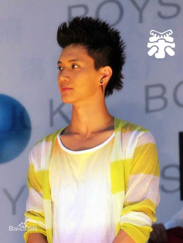 金恩圣(英文：Tanas 韩文：)2011_陆月活动性感图片图集