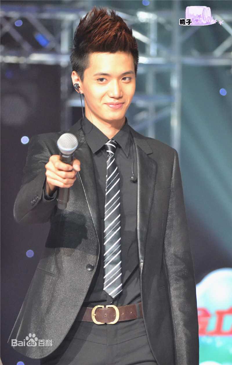 金恩圣(英文：Tanas 韩文：)2011_伍月活动前后照片