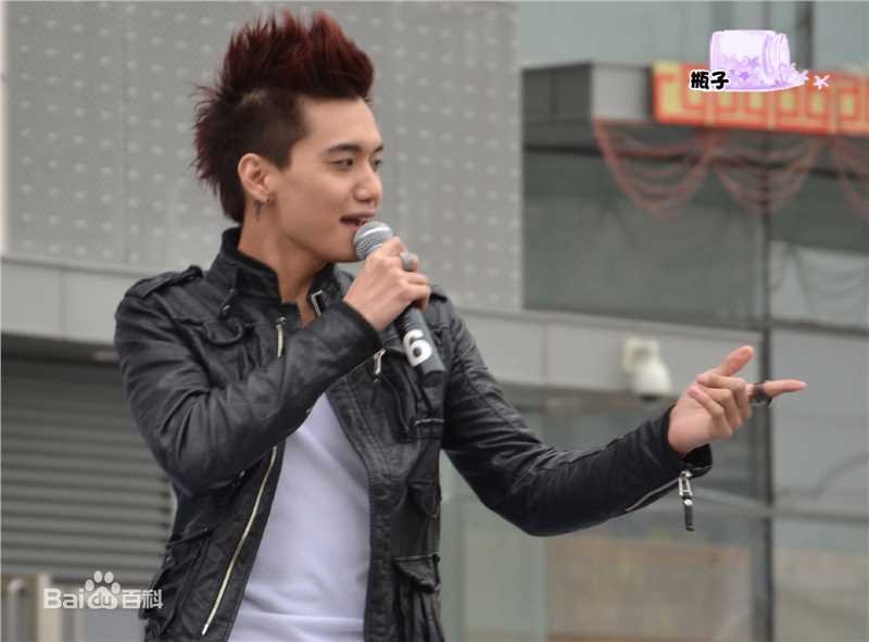 金恩圣(英文：Tanas 韩文：)2011_叁月活动图册