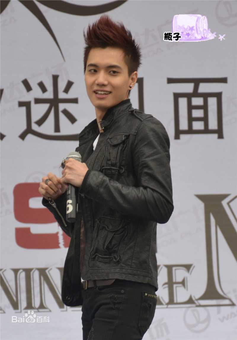 金恩圣(英文：Tanas 韩文：)2011_叁月活动图册