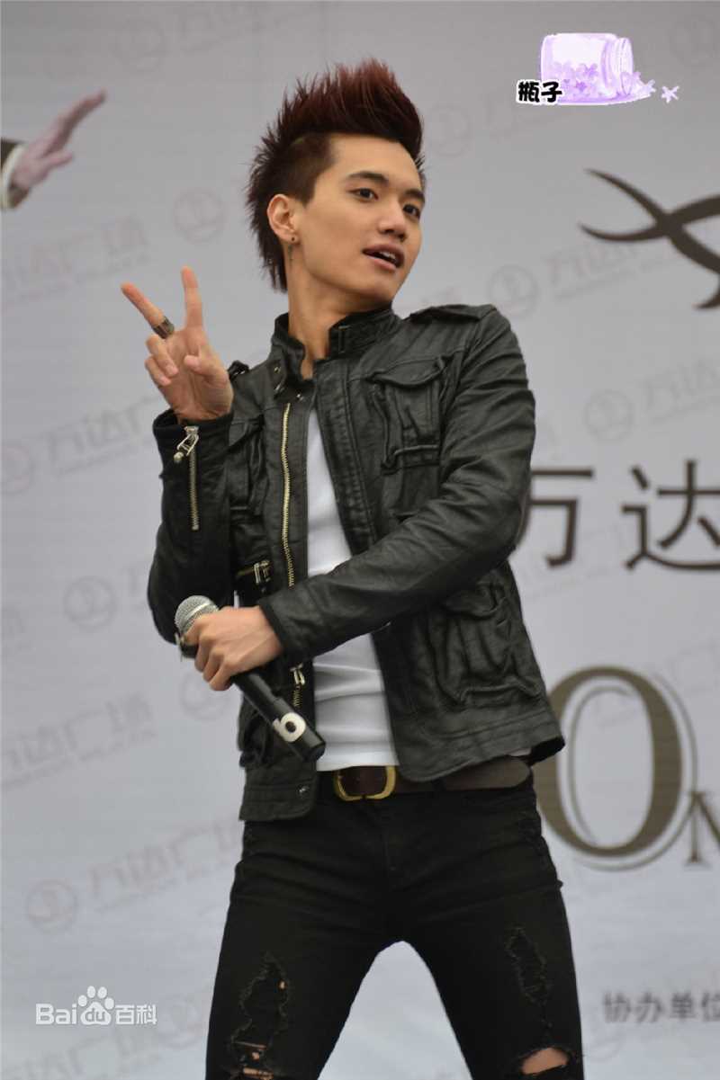 金恩圣(英文：Tanas 韩文：)2011_叁月活动图册