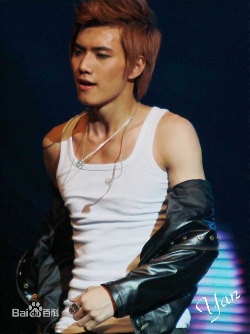 最优质金恩圣(英文：Tanas 韩文：)生活照