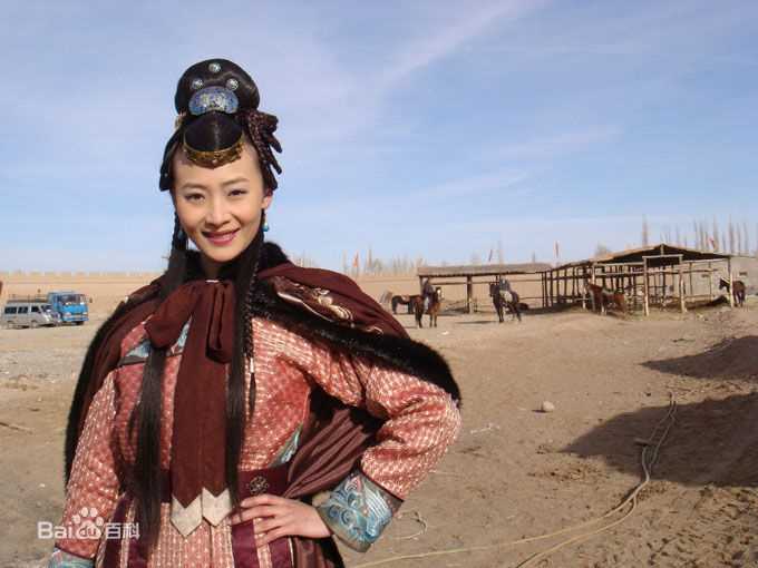 曲栅栅(QuShanshan)影视剧照