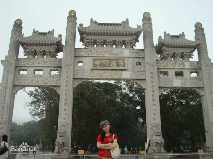 曲栅栅(QuShanshan)生活照性感图片图集