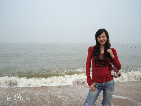 曲栅栅(QuShanshan)生活照性感图片图集