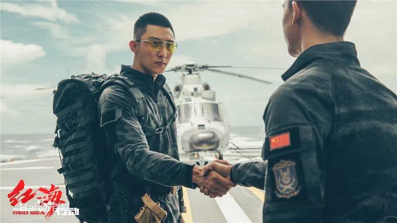 高清黄景瑜(Johnny)在《红海行动》顾顺中的图集