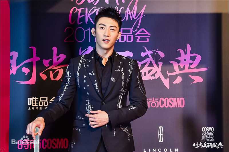 黄景瑜(Johnny)COO时尚美丽盛典年度美丽偶像奖图册