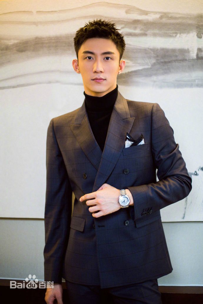 黄景瑜(Johnny)出席活动图片图册