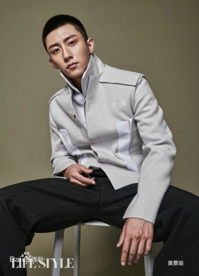 最全黄景瑜(Johnny)在《精品购物指南》中的壁纸