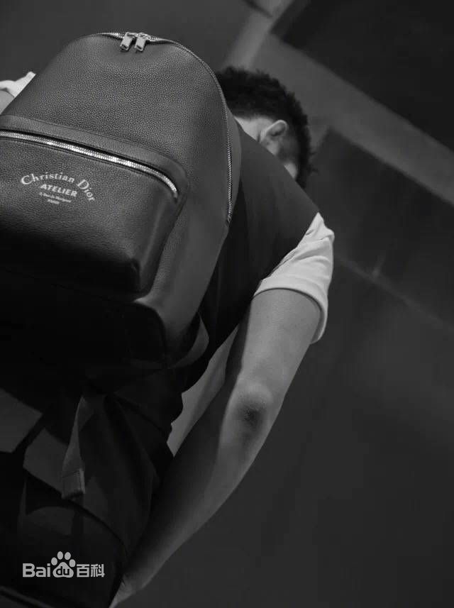 黄景瑜(Johnny)DIOR HOMME宣传片性感图片图集