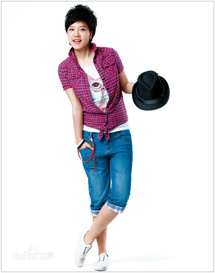 李霄云(Michelle Li)YISHION代言素颜照相册