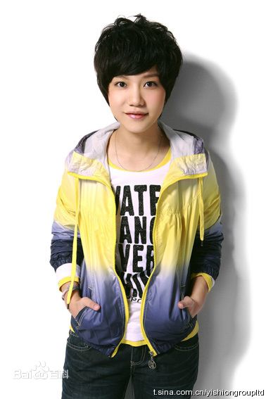 李霄云(Michelle Li)YISHION代言素颜照相册