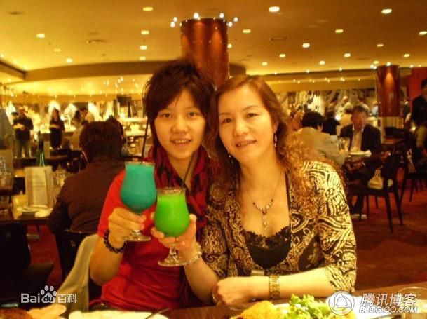 李霄云(Michelle Li)成长照性感图片图集