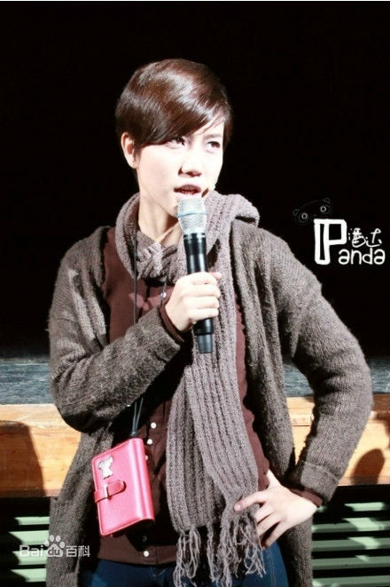 最全李霄云(Michelle Li)在舞台剧《恋爱世纪》中的相册