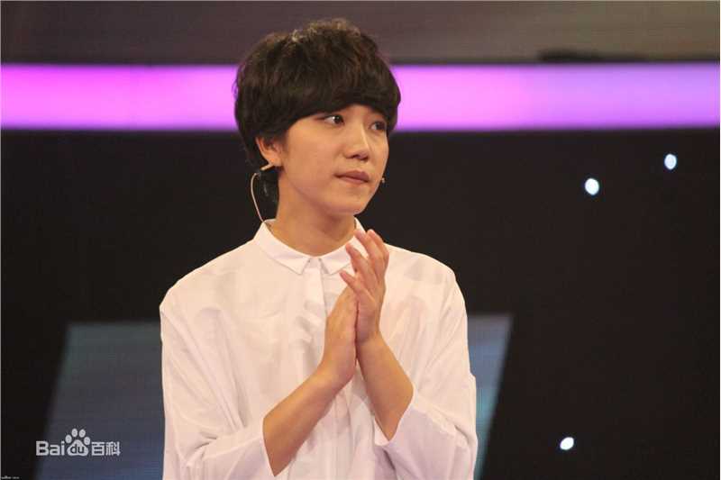 李霄云(Michelle Li)参加公益活动性感图片图集