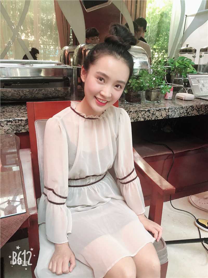 陈芋米(Charlene)生活照图册