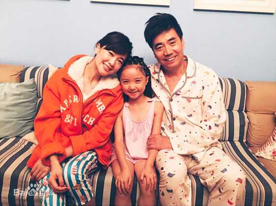 法图麦·天缘(Fatimah)电视剧《老公们的私房钱》高清剧照、合影