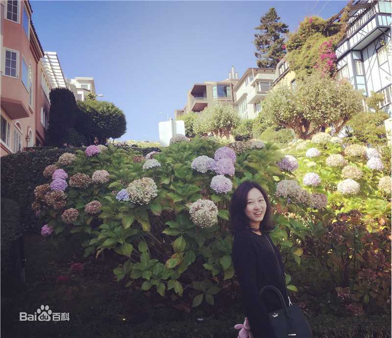 王郢(Rebecca Wang)生活照生活照