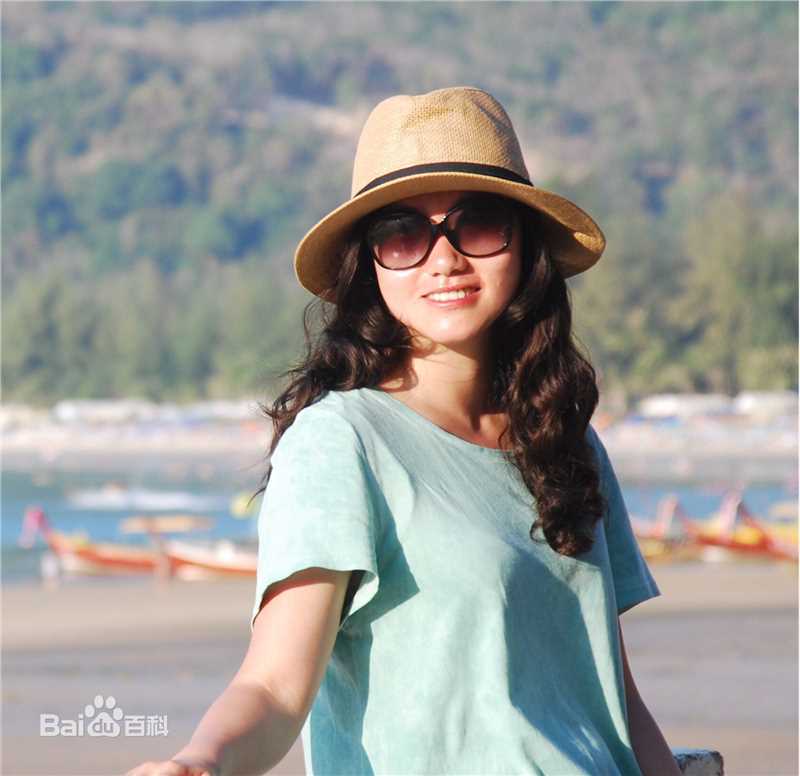 精选王郢(Rebecca Wang)