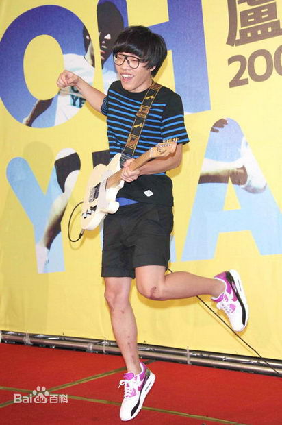 卢广仲(Crowd Lu)演唱会素颜照相册