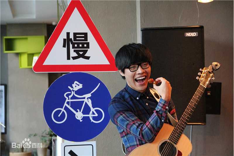 卢广仲(Crowd Lu)演唱会素颜照相册