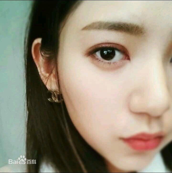 郭雪芙(Puff Kuo)生活照性感图片图集