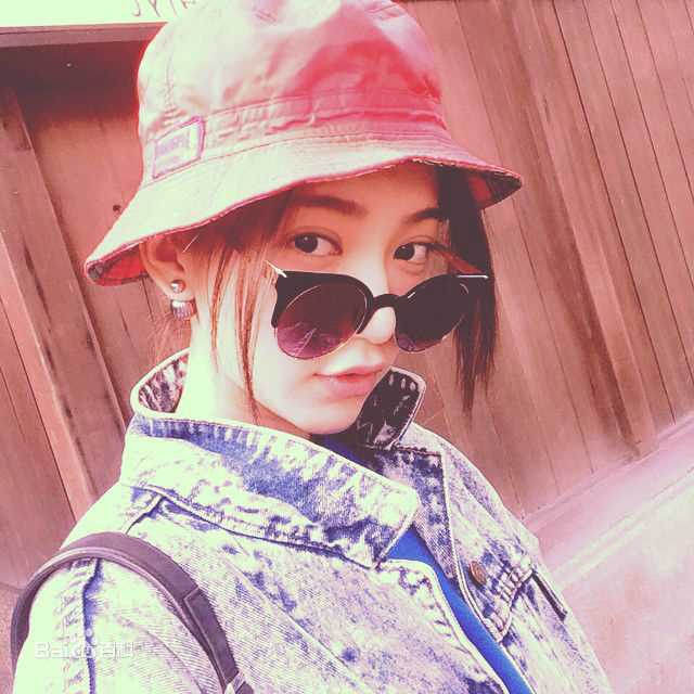 郭雪芙(Puff Kuo)生活照性感图片图集