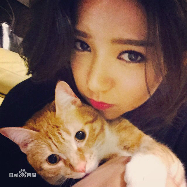 郭雪芙(Puff Kuo)生活照性感图片图集