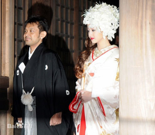 泽尻绘里香(沢尻エリカ、澤尻 エリカ、さわじり エリカ)前后照片