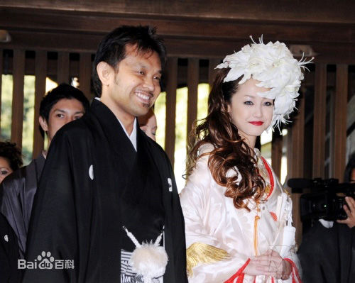 泽尻绘里香(沢尻エリカ、澤尻 エリカ、さわじり エリカ)前后照片