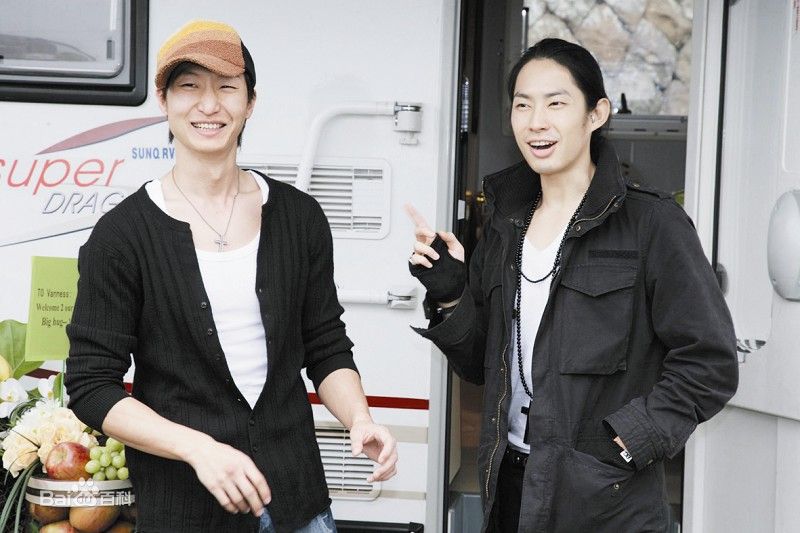 洪天祥出席某活动照片图册2图片图册