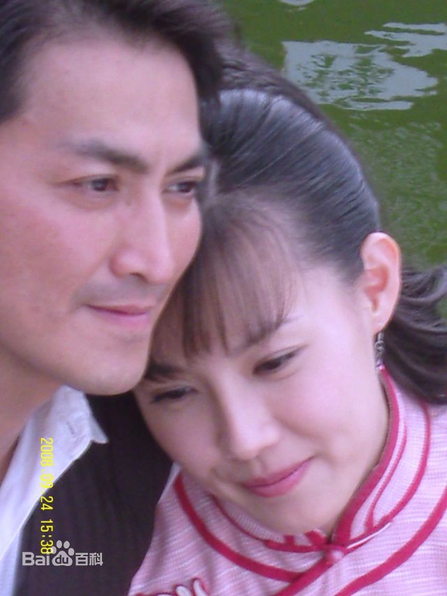 高清梁又琳在《难为女儿红》饰 向阳红中的图集