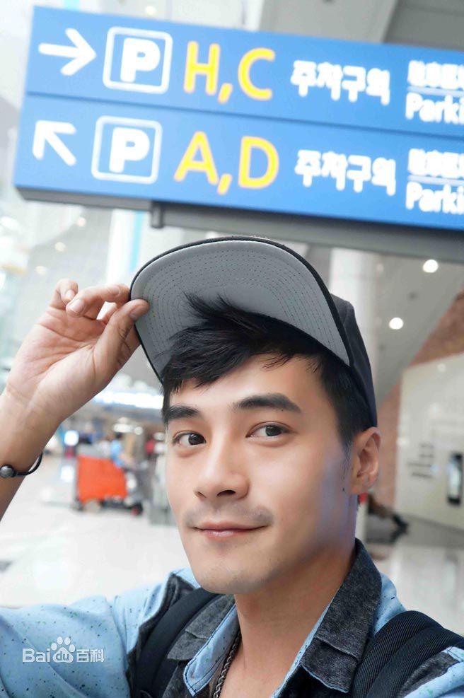 高清是元介(Jay)性感图片