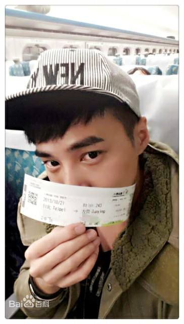 高清是元介(Jay)性感图片