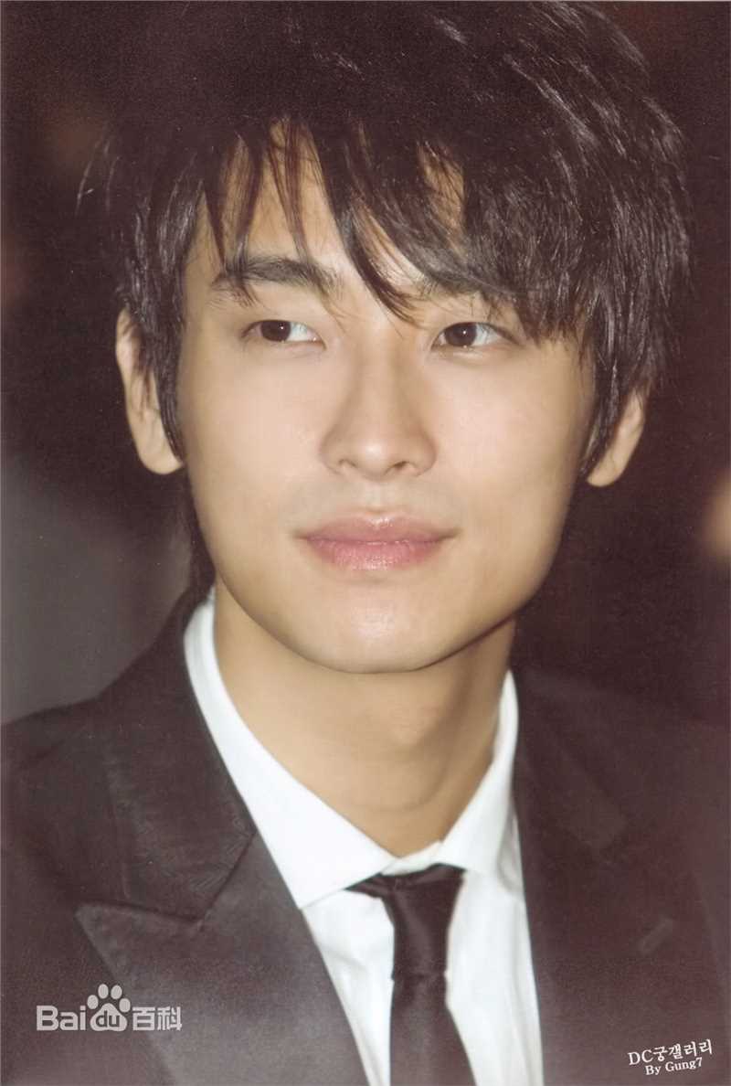 是元介(Jay)最新剧照