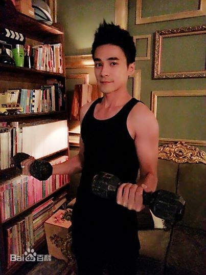 是元介(Jay)最新剧照