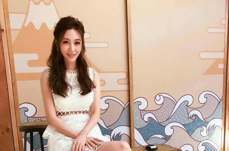 曾莞婷(Vicky)前后照片