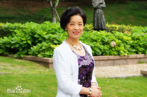 最优质顾艳生活照