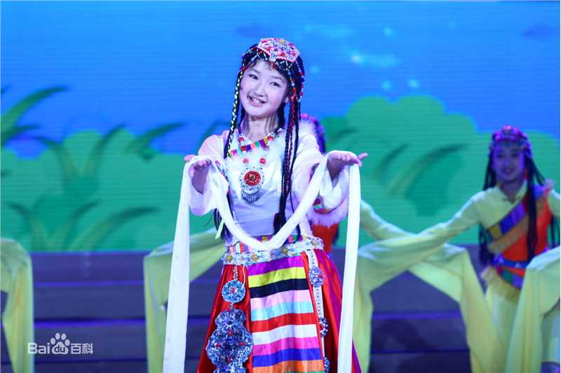 方圆(Fiona Fang)电视节目性感图片图集