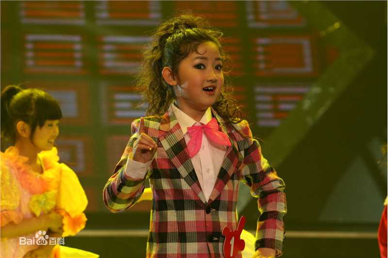 方圆(Fiona Fang)电视节目性感图片图集