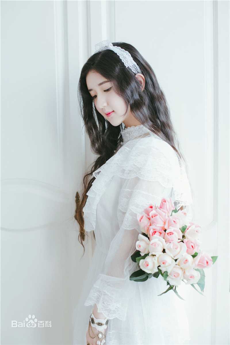 方圆(Fiona Fang)2016年