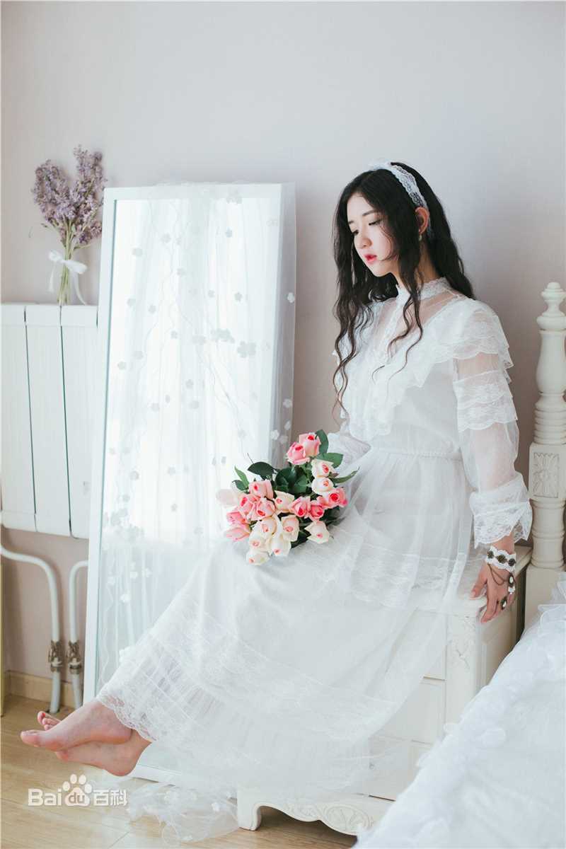 方圆(Fiona Fang)2016年