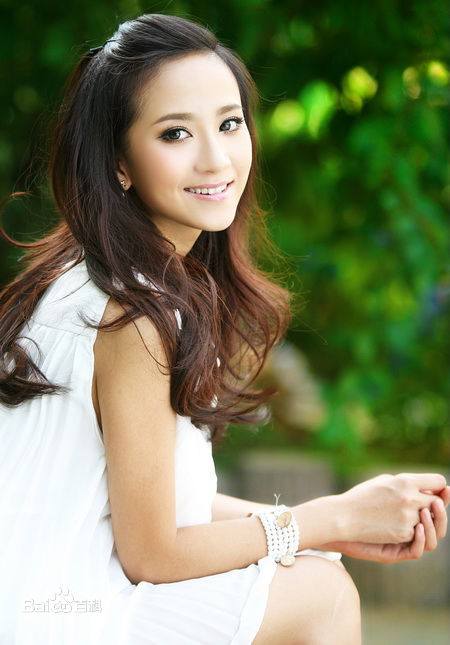 解惠清最全 造型 多套壁纸