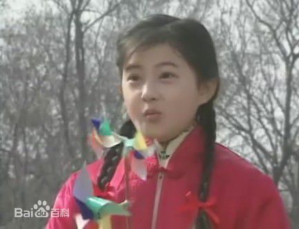 最优质金铭在1992年 3月《青青河边草》饰演：小草中的