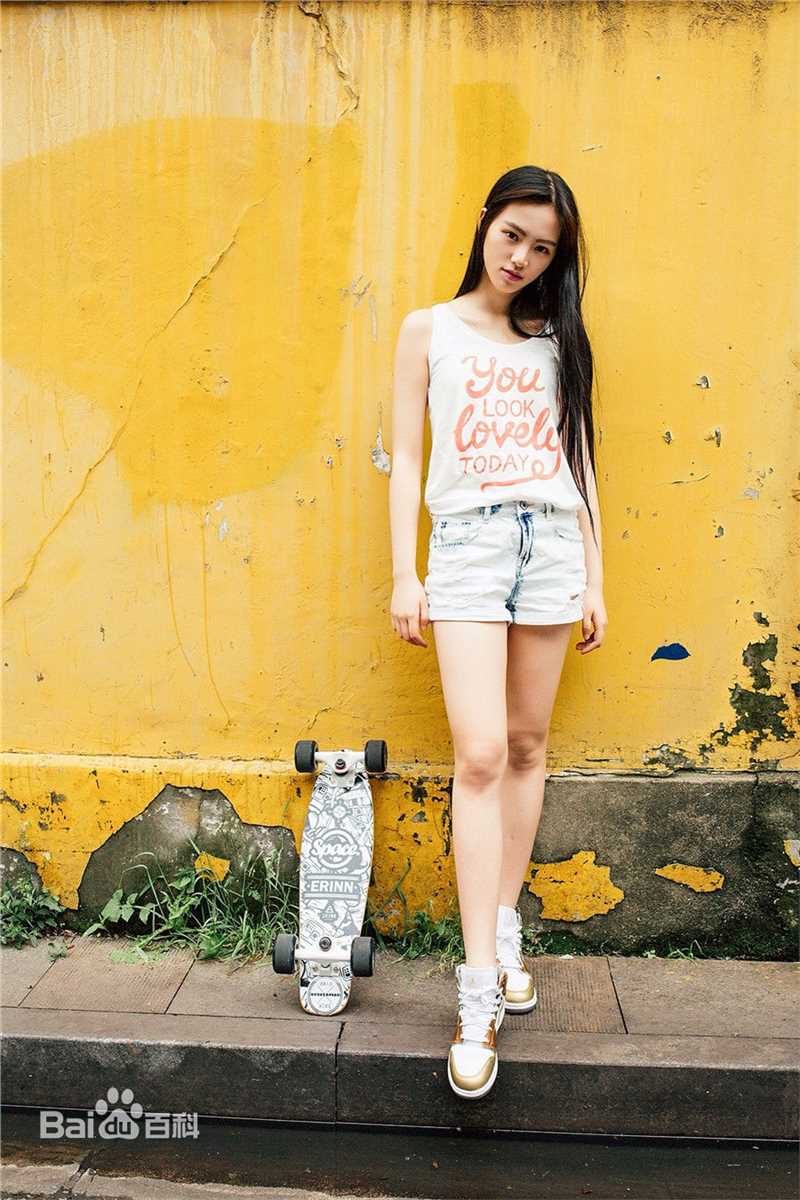 黄灿灿高清，运动图集